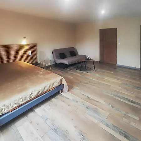 Cozy In Chinian 아파트 생 쉬니앙